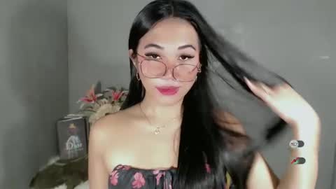 SHANIN online show from January 9, 2025, 1:08 am