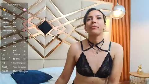 MARCELA online show from February 15, 2025, 1:27 pm