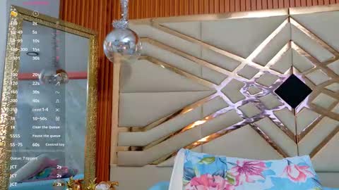 MARCELA online show from March 8, 2026, 8:01 pm