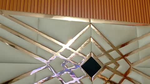 MARCELA online show from April 4, 2026, 12:42 am