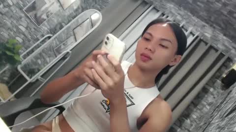 CHIE CHIE online show from March 8, 2025, 6:37 pm