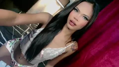 Snapshot of slutxcums_farrah69 chatting on December 15, 2025, 12:04 am Dont forget to follow me give me thumbs upIm a New kataluna online show from December 15, 2025, 12:04 am