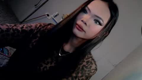 Snapshot of slutxcums_farrah69 chatting on December 18, 2025, 3:40 pm Dont forget to follow me give me thumbs upIm a New kataluna online show from December 18, 2025, 3:40 pm