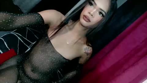 Snapshot of slutxcums_farrah69 chatting on January 11, 2026, 5:23 am Dont forget to follow me give me thumbs upIm a New kataluna online show from January 11, 2026, 5:23 am