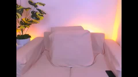 sluty carmela online show from March 6, 2026, 6:48 pm