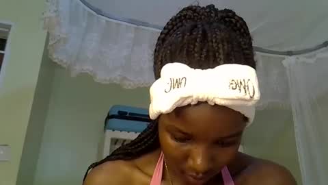 Snapshot of sly_sherry chatting on March 26, 2026, 1:28 pm sly online show from March 26, 2026, 1:28 pm