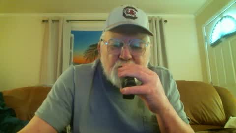 Slydevil online show from October 17, 2025, 8:44 pm