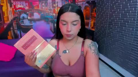 Snapshot of small__naughty chatting on February 20, 2026, 2:06 pm Mariana Torres online show from February 20, 2026, 2:06 pm