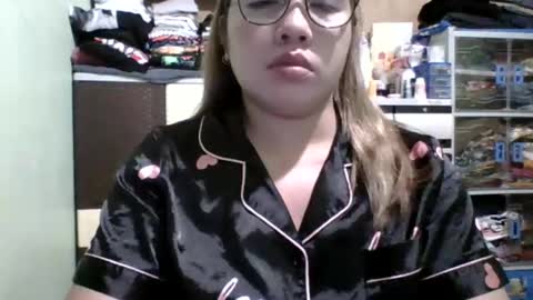 Lovewella online show from February 3, 2025, 1:19 pm