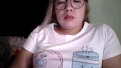 Lovewella online show from March 4, 2025, 8:02 am