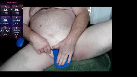 smalldickchub123 online show from April 21, 2026, 5:06 pm