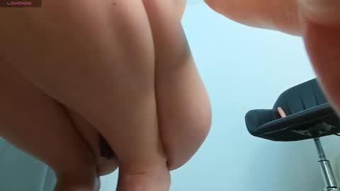 Snapshot of smalldoll7 chatting on January 29, 2025, 9:23 am Arianna online show from January 29, 2025, 9:23 am