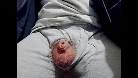 Small Hairy Uncut online show from January 29, 2025, 1:16 am