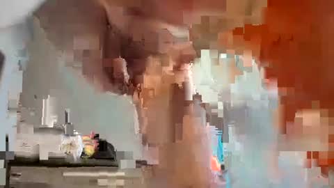 smallone8825 online show from September 22, 2025, 11:01 am