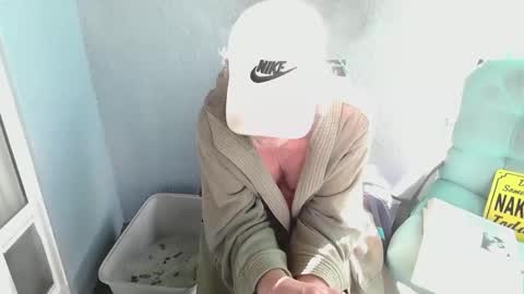 Daddy online show from February 18, 2025, 2:38 pm