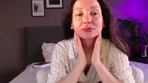 Anna no bbbbybybbabebyy just Anna. And dont call me mom please. online show from February 26, 2025, 5:20 am