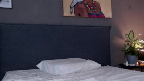 Anna no bbbbybybbabebyy just Anna. And dont call me mom please. online show from September 20, 2025, 7:09 am