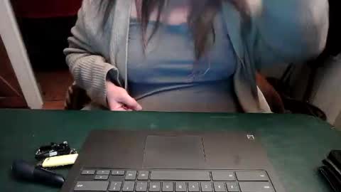 smalltowntrouble online show from March 4, 2026, 3:34 am