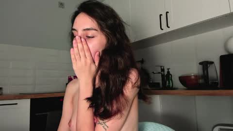 Elizabeth online show from March 31, 2026, 7:42 am