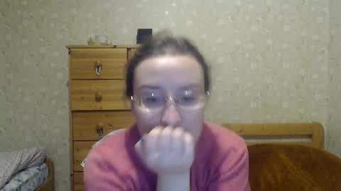 smart_rose online show from March 9, 2025, 3:16 pm