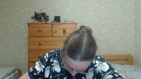 smart_rose online show from January 18, 2026, 8:01 pm