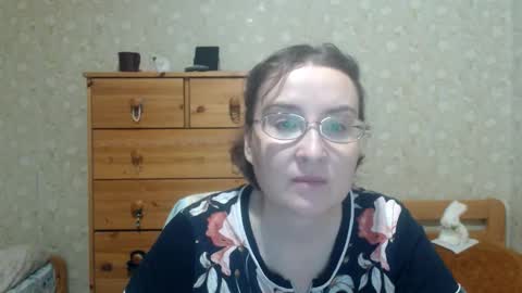 smart_rose online show from March 4, 2026, 6:58 pm