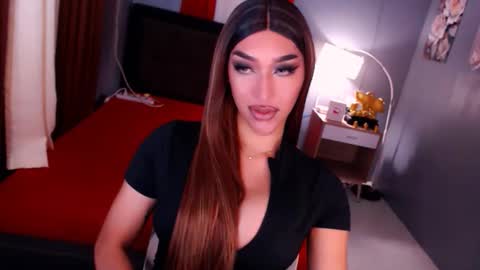 Snapshot of smasherqueen chatting on April 23, 2026, 12:29 pm smasherqueen online show from April 23, 2026, 12:29 pm