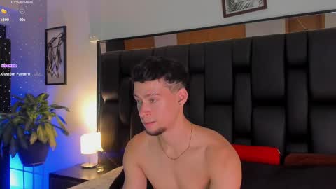 Jade Smiith online show from October 8, 2025, 10:40 pm