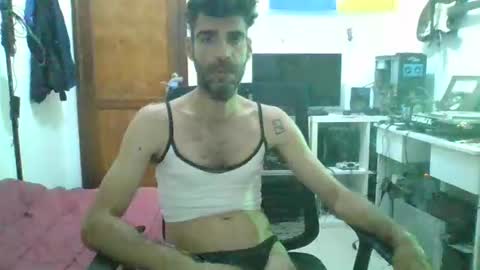 Snapshot of smile3555 chatting on November 23, 2025, 8:52 pm willy online show from November 23, 2025, 8:52 pm