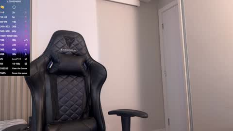 Emily Burns online show from December 12, 2024, 5:59 pm