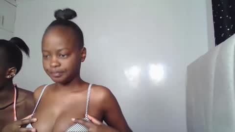 smiley luv1 online show from February 5, 2026, 8:41 am