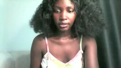 smileykesh online show from September 17, 2025, 6:31 pm