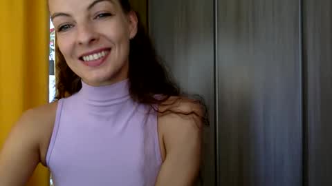 Snapshot of smiling_lexa chatting on May 7, 2026, 2:44 pm smiling_lexa online show from May 7, 2026, 2:44 pm