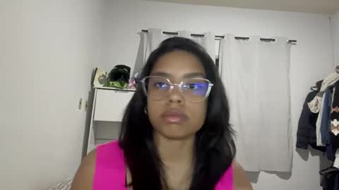 smilyyk online show from May 7, 2026, 11:54 pm