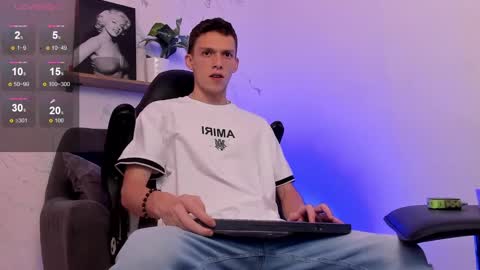 SMIT  online show from March 2, 2025, 8:05 am