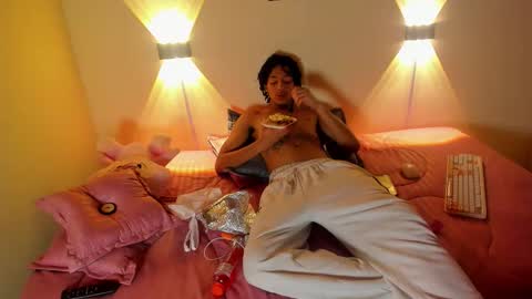 smitt jr online show from February 20, 2026, 2:19 am