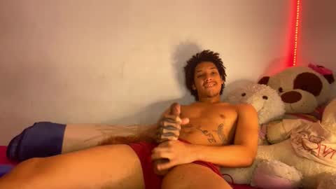Snapshot of smith_kiki66 chatting on June 10, 2026, 5:23 pm smith_kiki66 online show from June 10, 2026, 5:23 pm