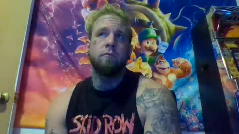 smoke online show from November 25, 2025, 2:44 am