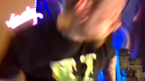 smoke online show from February 18, 2026, 12:12 pm