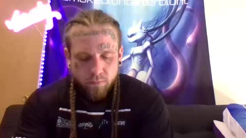 smoke online show from April 20, 2026, 2:03 am