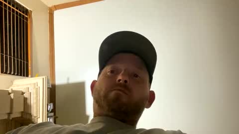 smokeymt420 online show from March 12, 2025, 3:24 am