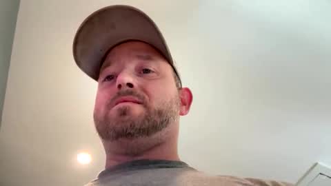 smokeymt420 online show from April 22, 2026, 7:48 pm