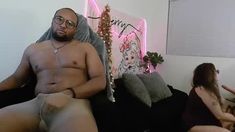 Smoothj2011 online show from December 18, 2024, 10:51 am