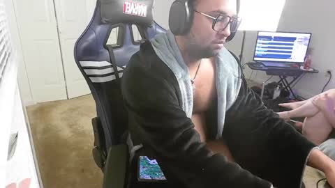 Smoothj2011 online show from February 28, 2025, 10:09 am