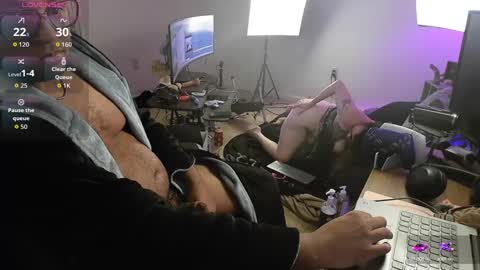 Smoothj2011 online show from September 15, 2025, 10:04 am