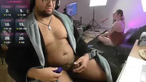 Smoothj2011 online show from November 27, 2025, 9:22 am