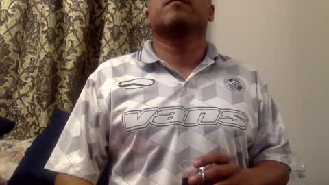 smoothstrik3r online show from December 30, 2024, 1:37 am