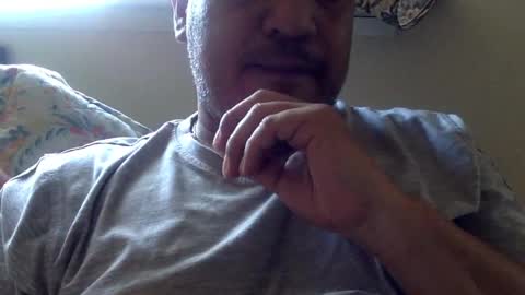 smoothstrik3r online show from February 19, 2025, 7:48 pm