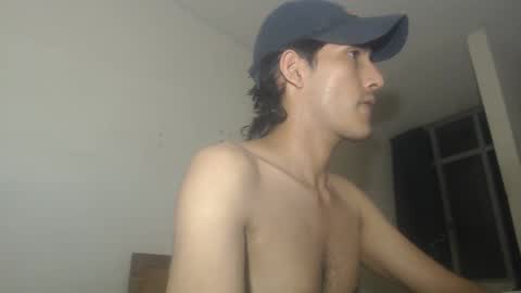 snackontime19 online show from September 11, 2025, 5:18 am