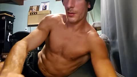 Snackyyyy online show from March 12, 2026, 2:07 am